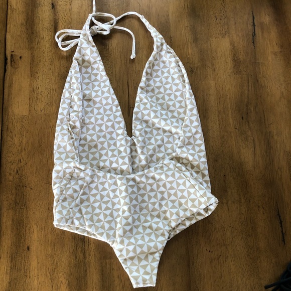 NWOT MIKOH One Piece - Picture 3 of 4